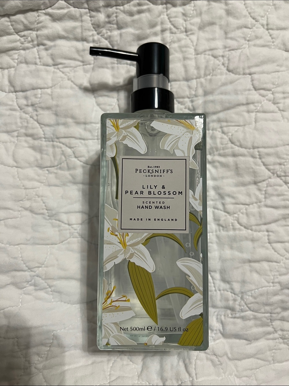 Pecksniff’s hand wash Lily & Pear Blossom